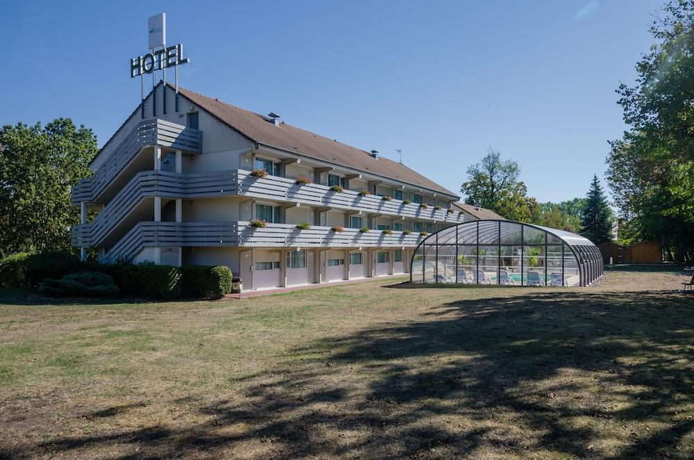 Brit Hotel Confort Nancy Lunéville Exterior foto