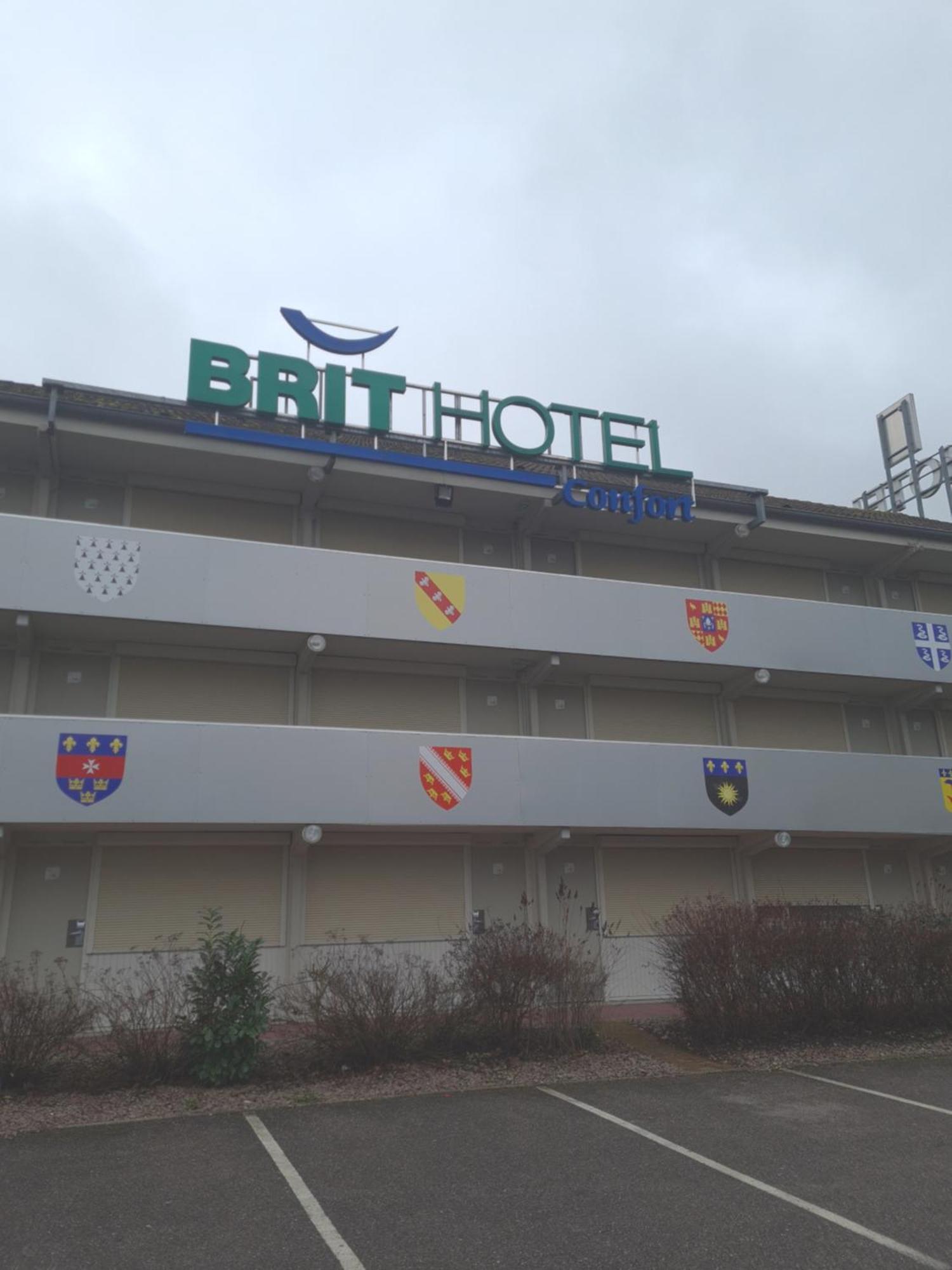 Brit Hotel Confort Nancy Lunéville Exterior foto